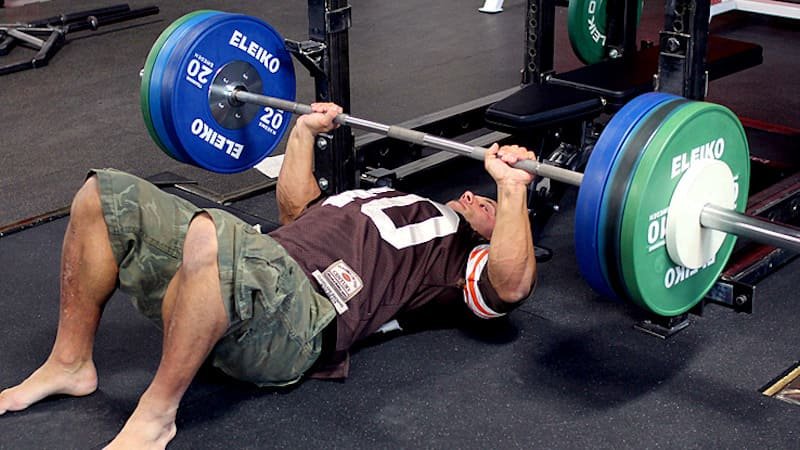 ▷ Floor Press en CrossFit: ¿cómo hacerlo correctamente?