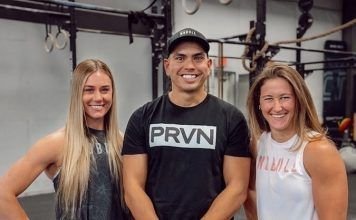 Brooke Wells junto a Shane Orr y Tia-Clair Toomey