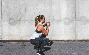 Goblet Squat CrossFit Outdoor