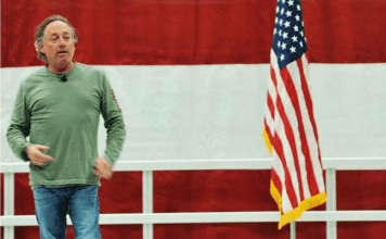Greg Glassman fundador y CEO de CrossFit