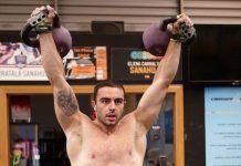 fabian beneito disputando un wod de las semifinales de los crossfit games 2021