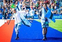 Dos atletas en la inauguración de los CrossFit Games 2019