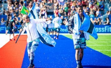Dos atletas en la inauguración de los CrossFit Games 2019
