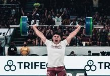 justin medeiros realizando snatch