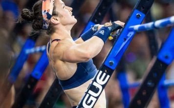 kari pearce realizando dominada wod mary crossfit games 2019