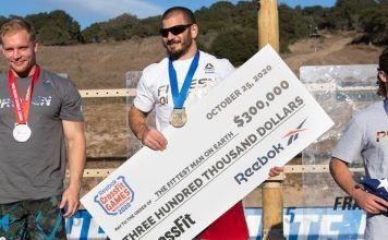 Mat Fraser en los premios de los CrossFit Games 2020