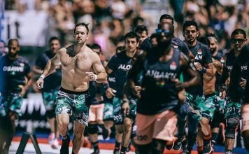 Atletas disputando los Crossfit Games